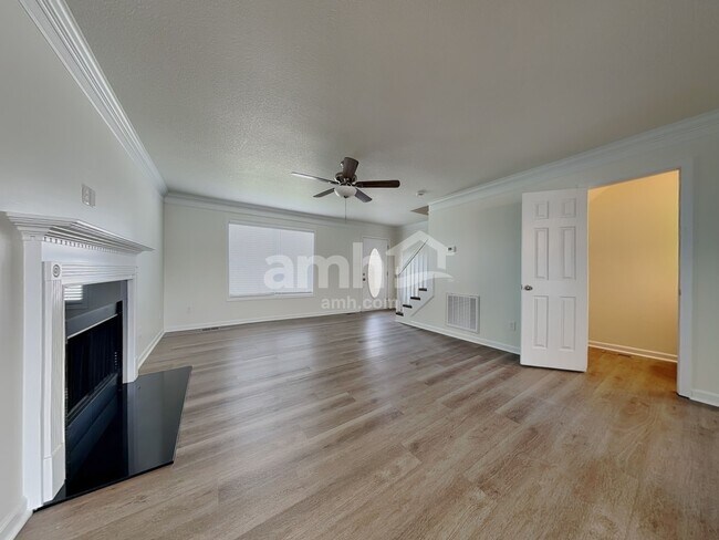 1833 Turning Point Rd