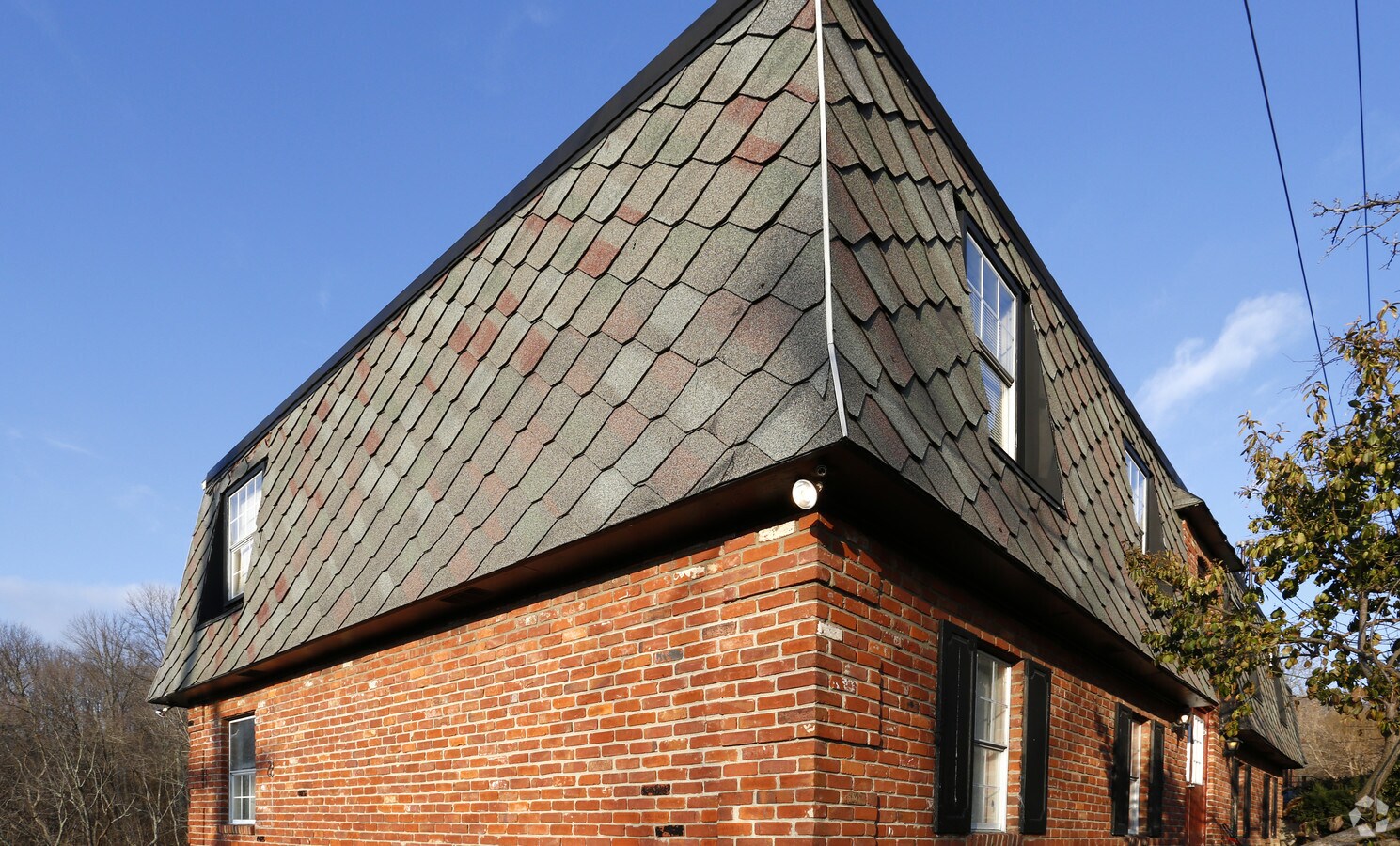 Riverview Apartments - Riverview Apartments