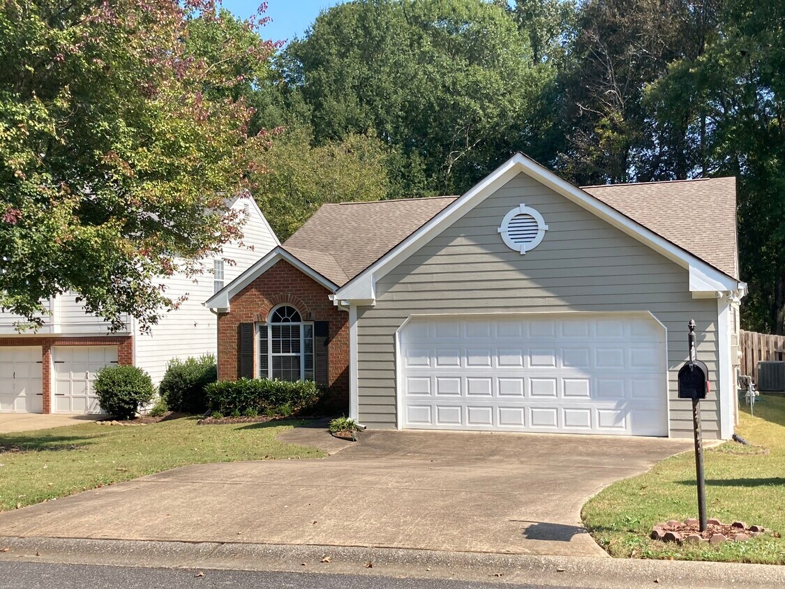 Photo - 2328 Leacroft Way (Marietta, GA)