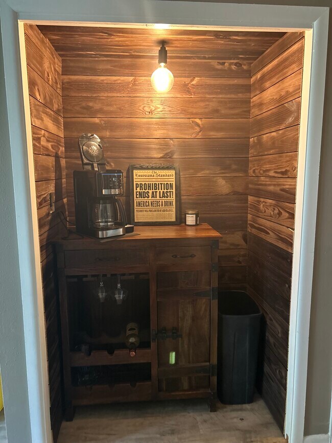 Coffee/Cocktail Bar - 123 Golf Ter Unidad 123 Golf Ter Rental