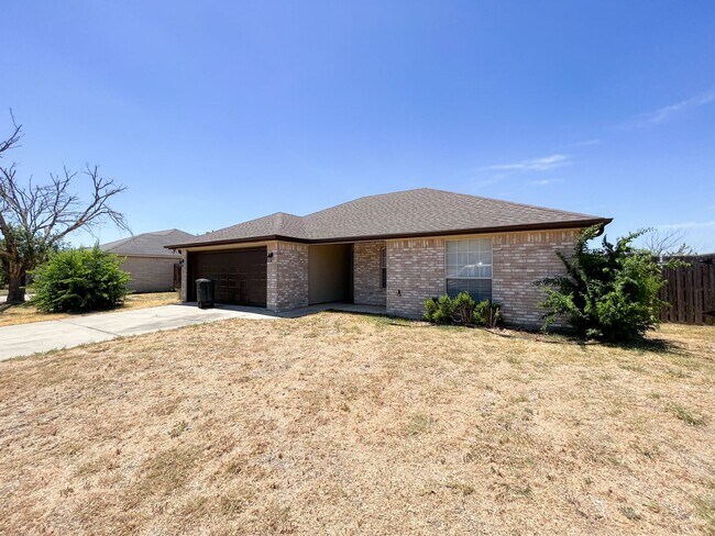 3307 South Hill Dr.