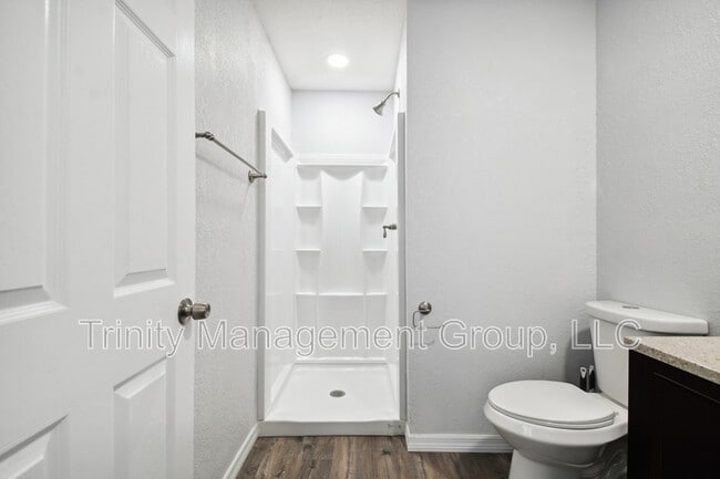 Photo - 1051 Dogwood Dr