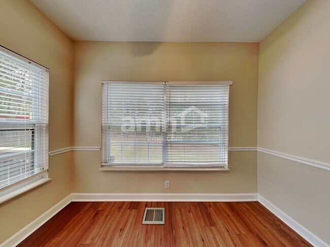 Photo - 2608 Welshcrest Dr