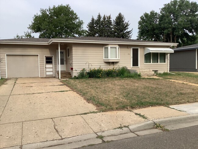 Single Family Home - Single Family Home