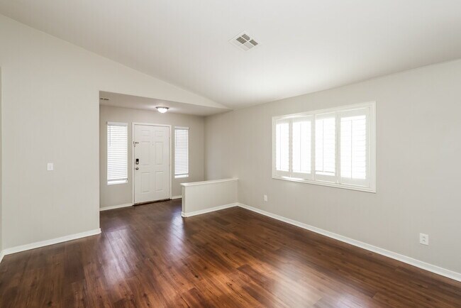 Photo - 1831 Featherbrook Ave