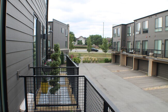 Photo - 2323 Prestige Pl