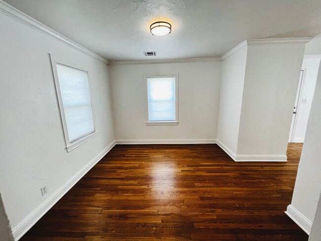 Photo - Beautiful 1BD 1BA Apartment in Historic Crown Heights!!!