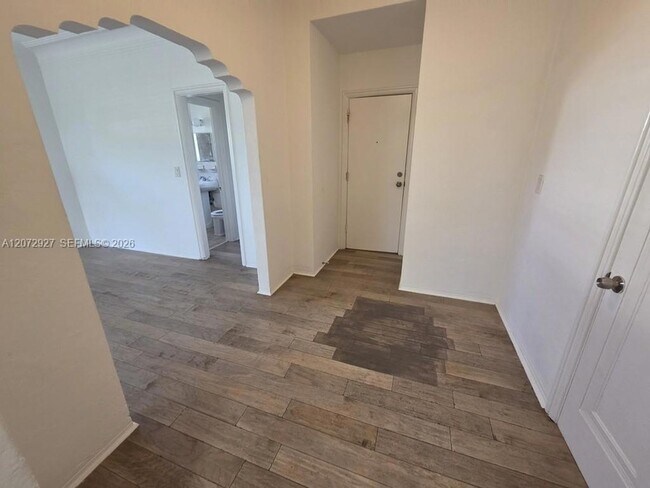 850 Jefferson Ave Unit 1
