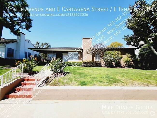 Building Photo - 4301 Myrtle Avenue Rental