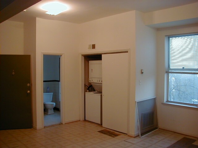 Bathroom, W/D - 1332 10th St NW Unit 3
