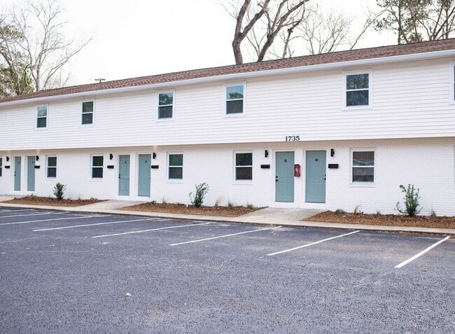 Photo - Mulberry Pond