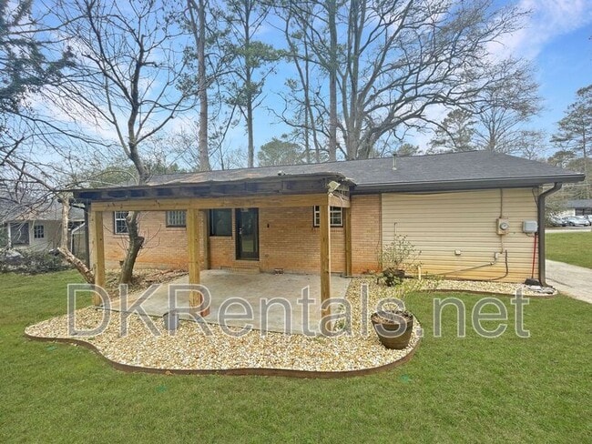 Building Photo - 481 Virginia Pl SE