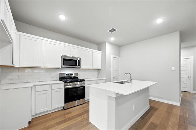 Building Photo - 806 Pne Bch Dr Rental