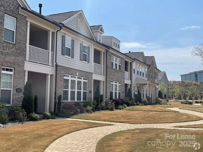 Building Photo - 15009 Clear Sky Ln Rental