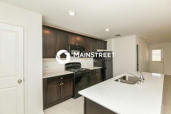 4 Bedroom Pet-Friendly Home in Fort Worth, TX with Main Street Renewal
