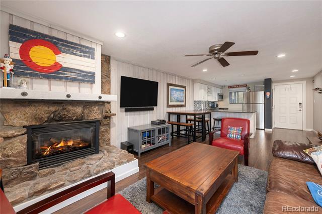 195 Village Dr Unit 6-22
