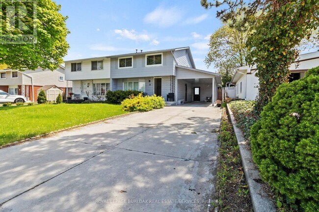Photo - 61 Goldfinch Rd