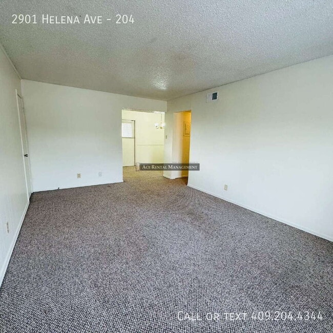 Photo - 2901 Helena Ave