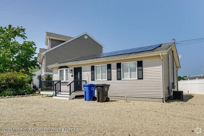 Building Photo - 884 Mill Creek Rd Rental