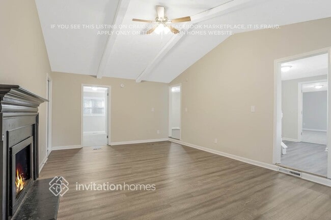 Photo - 3775 Radcliffe Blvd