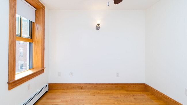 Photo - 29 Phillips St Unit 3