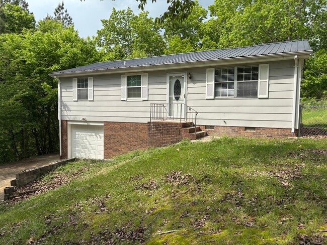 Building Photo - 5396 Poplar Springs Rd Rental