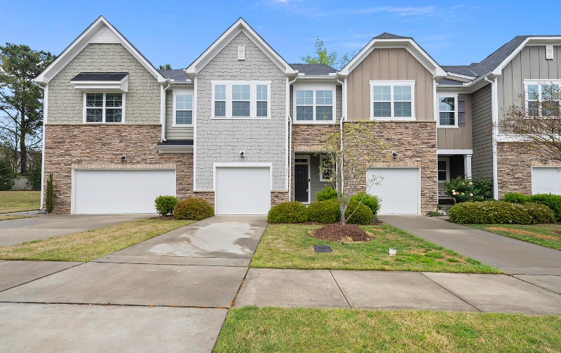 Photo - 854 New Derby Ln Townhome