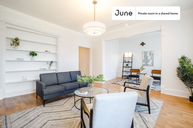 Photo - Room in Shared 4 bed/1 bath home Unidad A