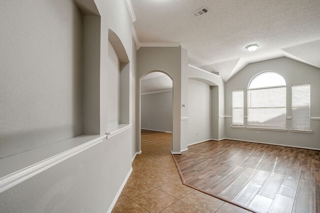 Photo - Spacious 3 Bedroom, 2 Bath Home Waiting fo...