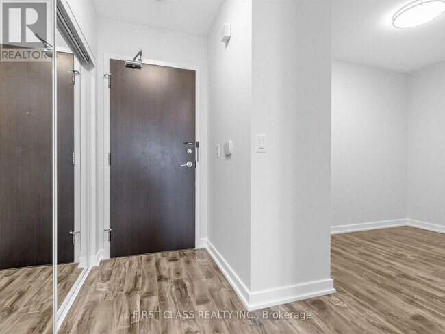 Photo - 38 Dan Leckie Way Unit 715