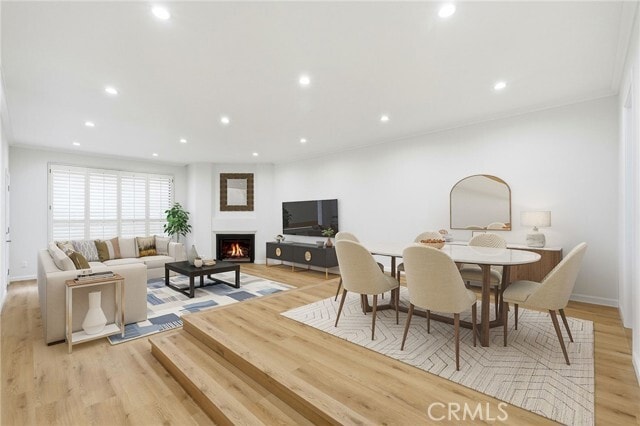 Building Photo - 2219 S Bentley Ave Unit 303