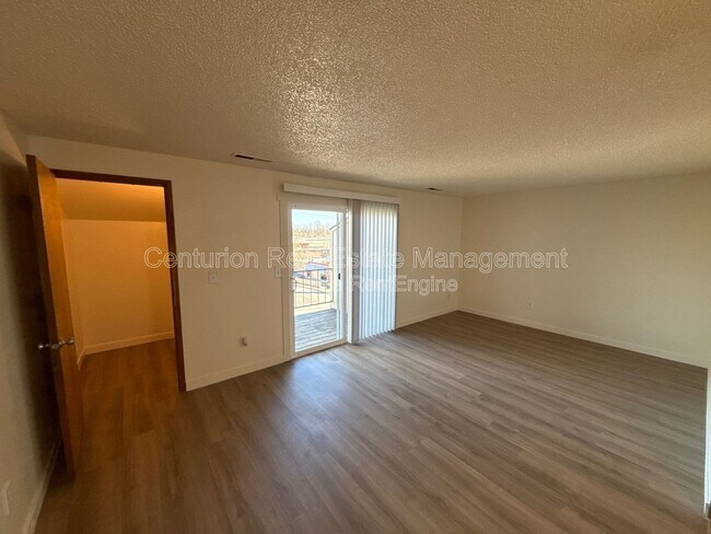 Photo - 650 Taybin Rd NW