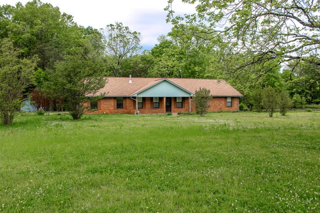 Photo - 2241 Old Highway 25