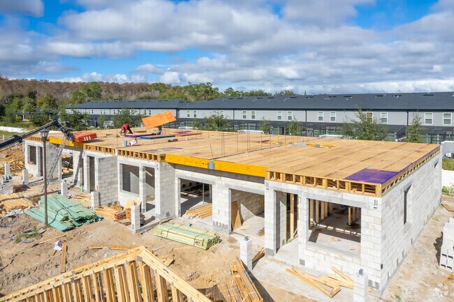 Building Photo Dec 2021 - Hibiscus