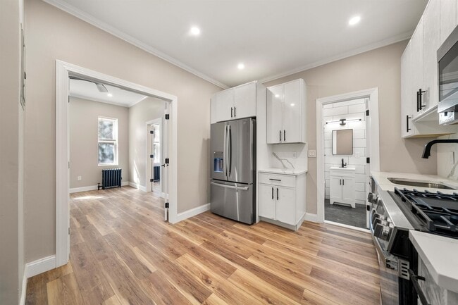 Photo - 219 Mallory Ave Unit 3