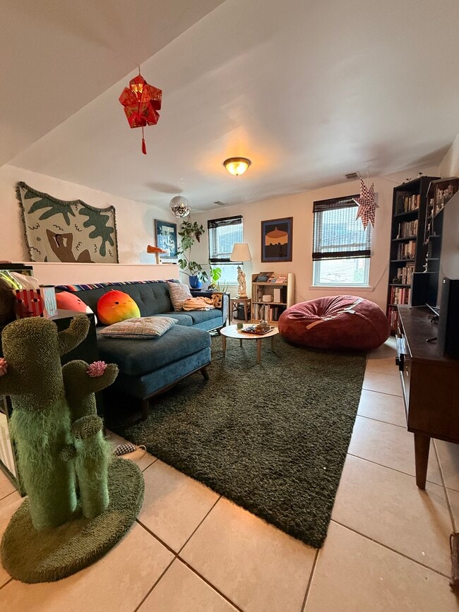 155 W Girard Ave Unit 3