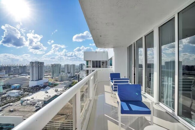 Photo - 1717 N Bayshore Dr Unit A-4244