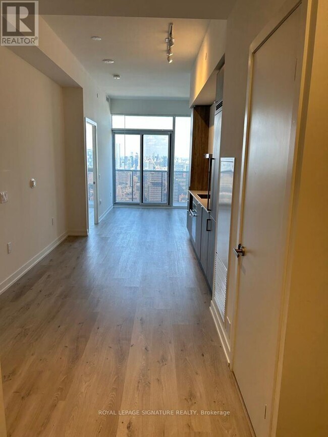 Photo - 138 Downes St Unit 6902