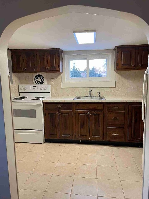 Photo - 518 Farview Ave