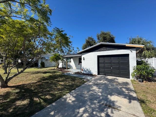 Building Photo - 1411 39th Ave N