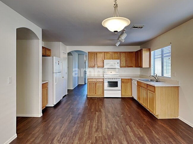 Photo - 6939 S Creek Run Ave