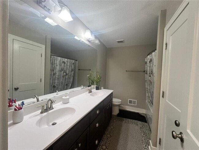 Photo - 18945 Iden Way