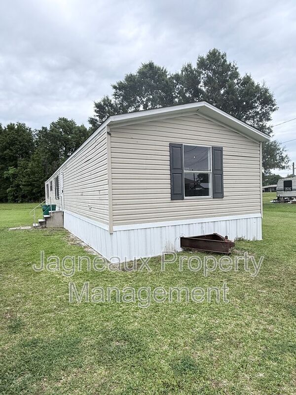 Photo - 1908 Center St