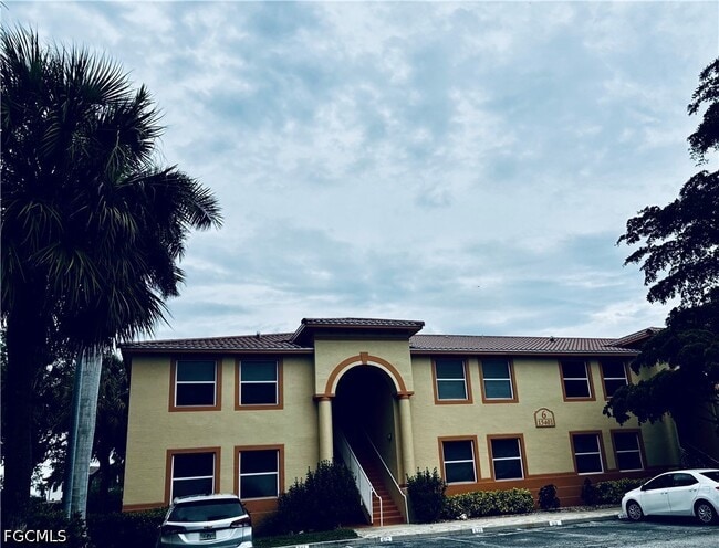 Photo - 15401 Bellamar Cir Unit 621