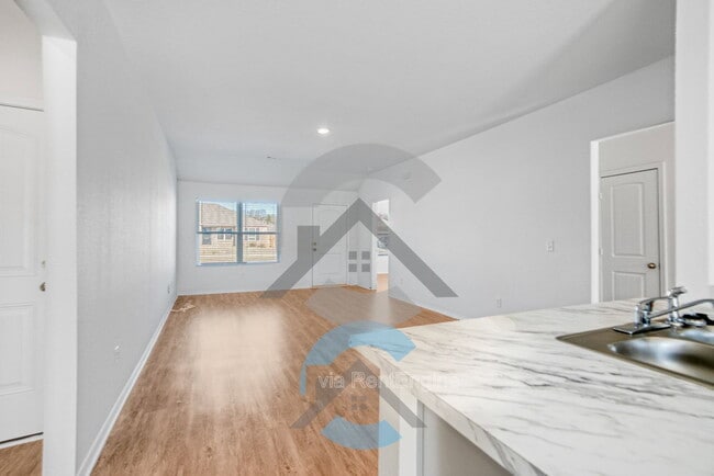 Photo - 1265 Cowbell St