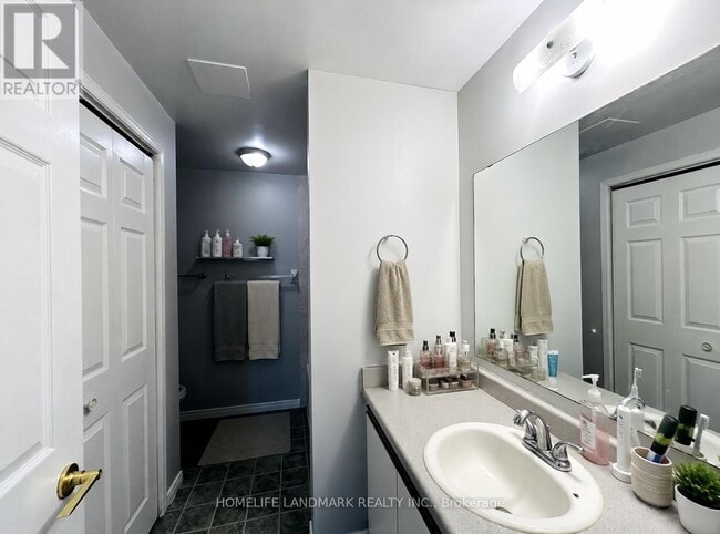 Photo - 212 Ways Bay Dr