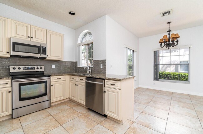 Photo - 7375 Panache Way