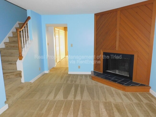 Photo - 621 Walker Ave Unit D