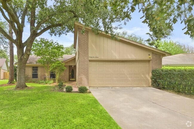 Building Photo - 3607 Cedar Gardens Dr Rental