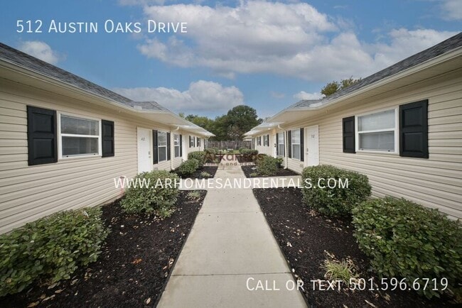 Building Photo - 512 Austin Oaks Dr